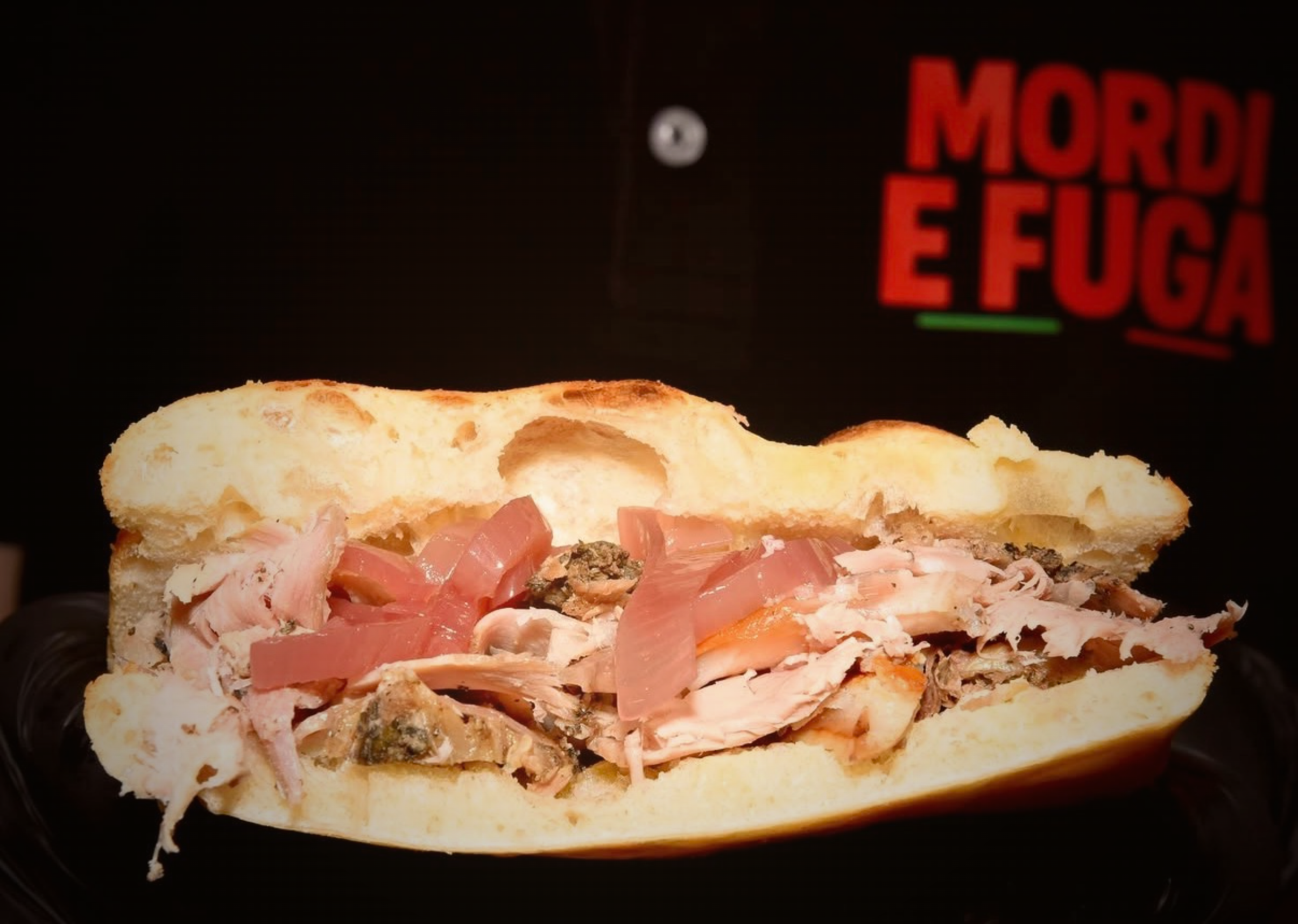 Focaccia farcita Mordi e Fuga